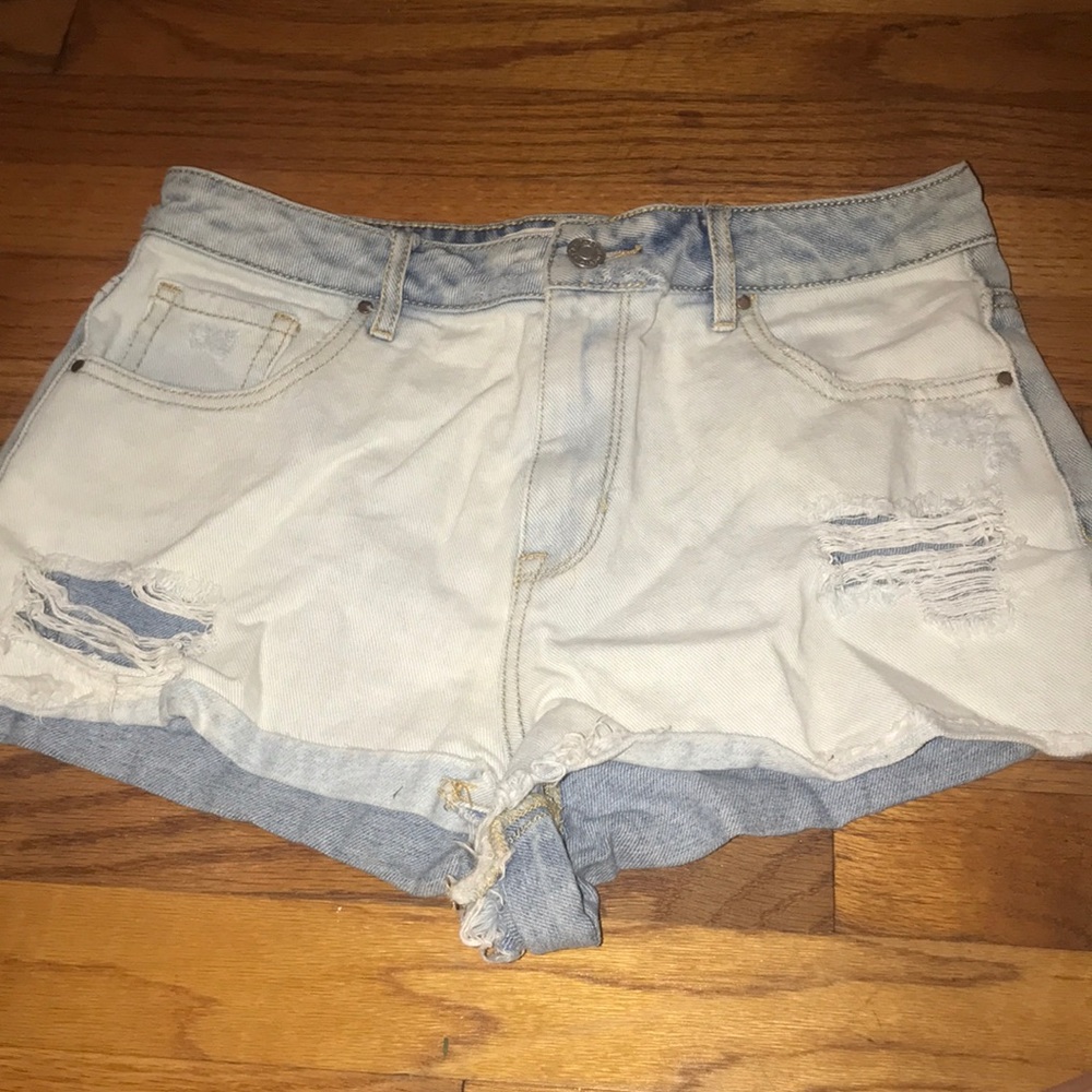 Pacsun distressed denim shorts